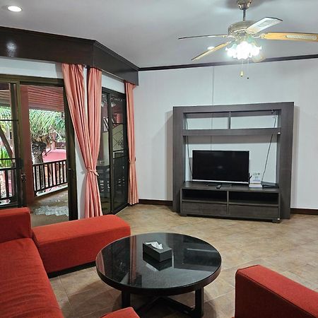 Sai Rougn Apartment Patong Екстер'єр фото