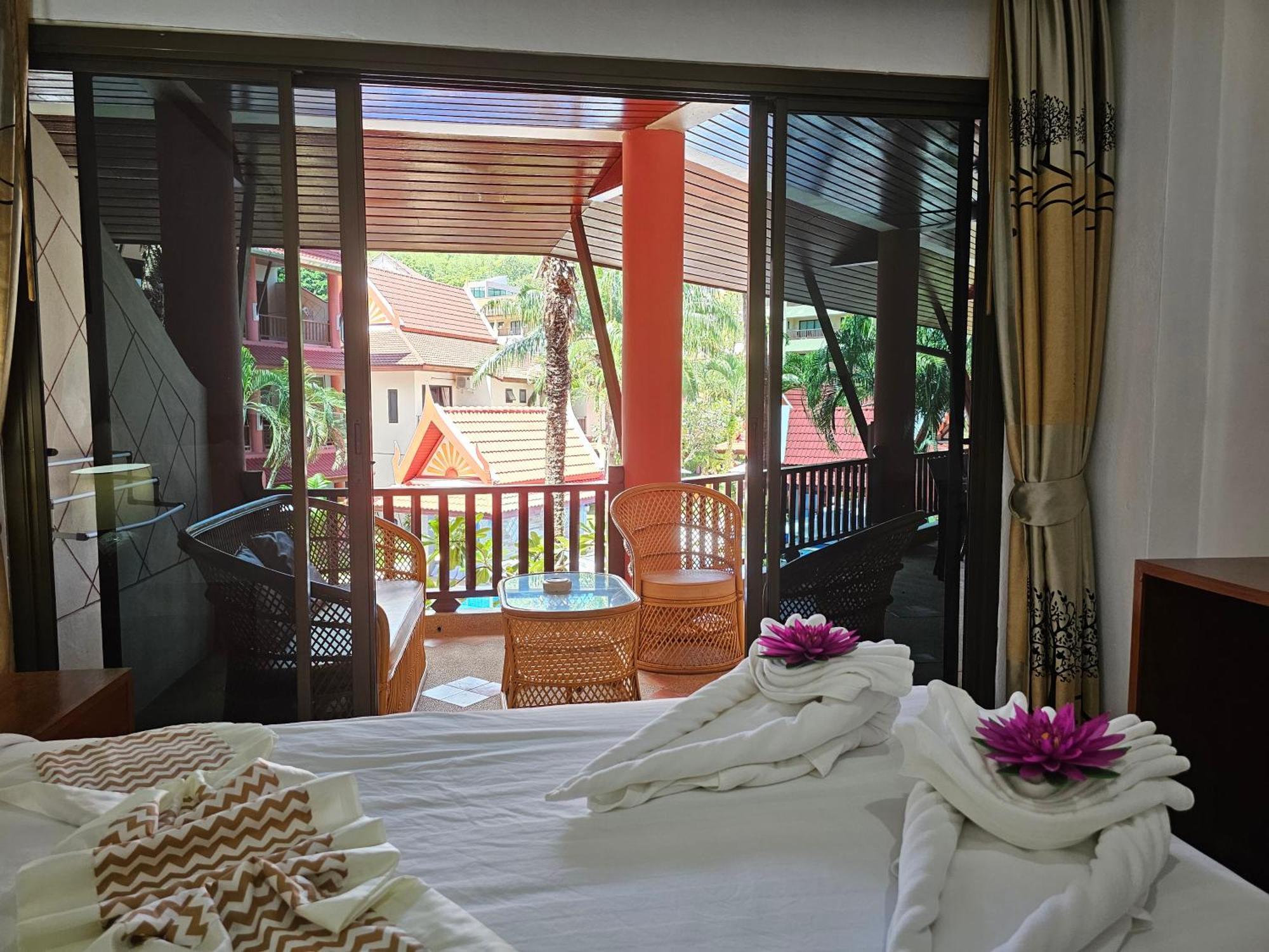Sai Rougn Apartment Patong Екстер'єр фото