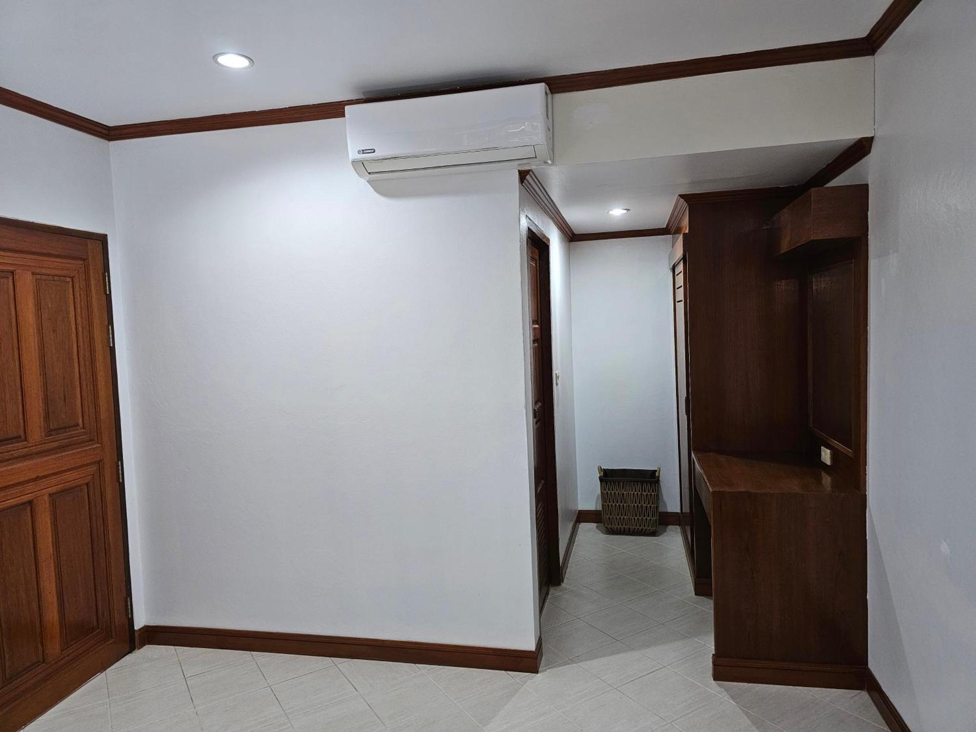 Sai Rougn Apartment Patong Екстер'єр фото