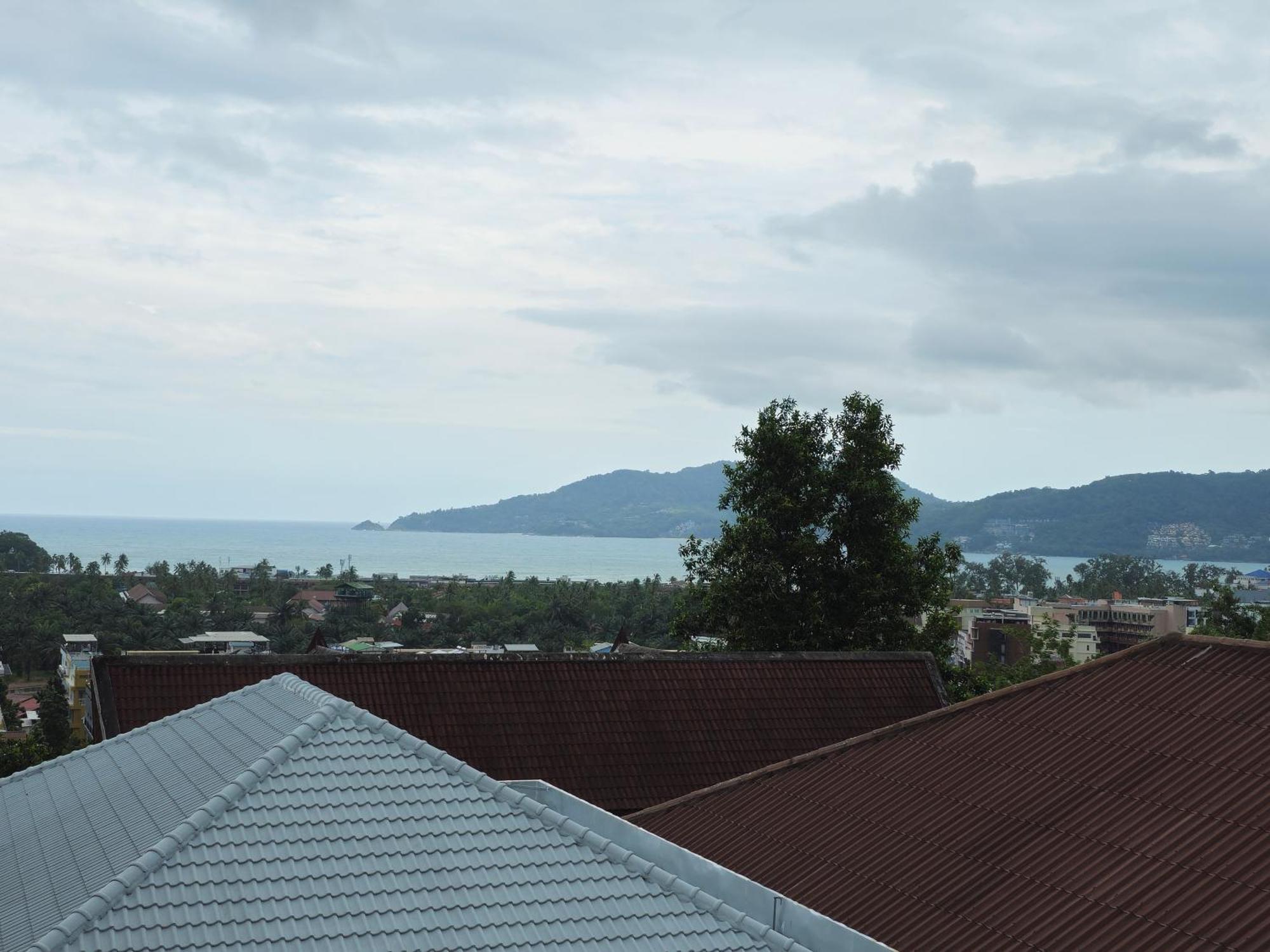 Sai Rougn Apartment Patong Екстер'єр фото